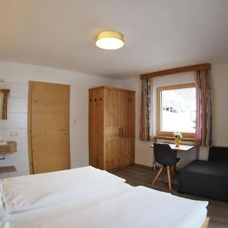 Holiday home Vakantiehuis Sonneck Hainzenberg