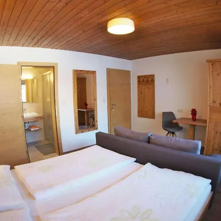 Holiday home Vakantiehuis Sonneck Hainzenberg