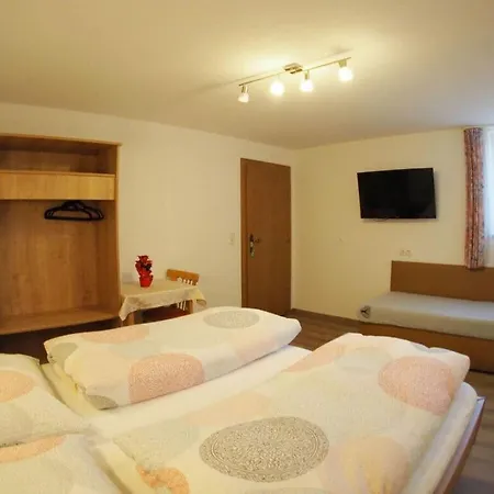 Vakantiehuis Sonneck Holiday home Hainzenberg