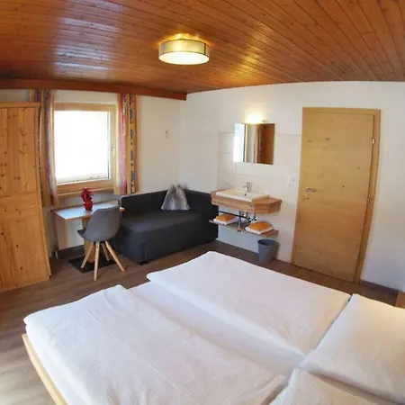 Vakantiehuis Sonneck Holiday home Hainzenberg